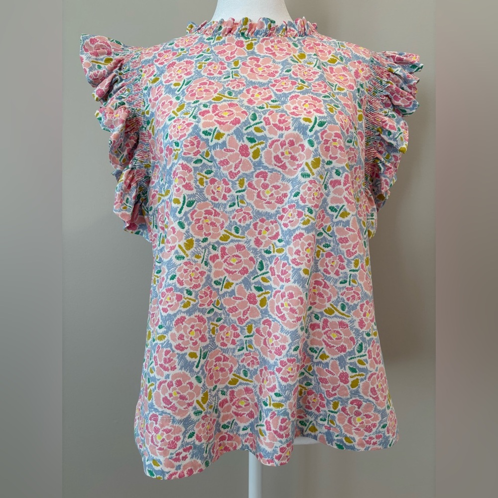 Jodifl Flutter Sleeve Top
Pink/Blue/Green
Excellent Condition 
Women’s Small